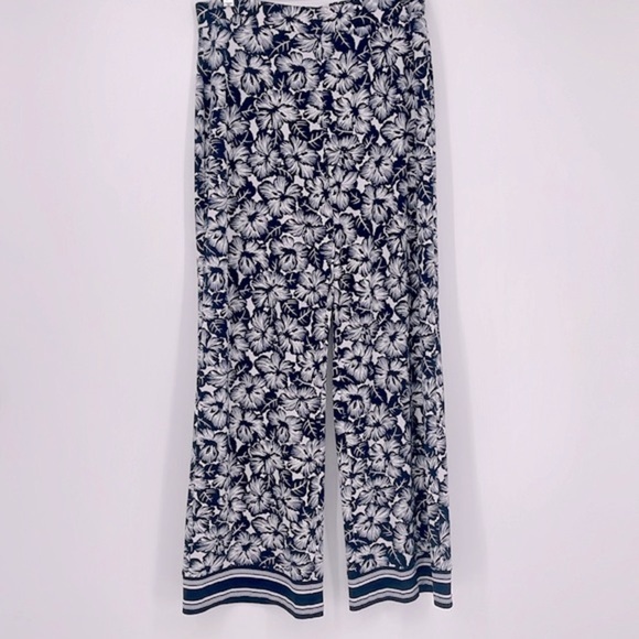 Michael Kors Floral Wide Leg Pants Blue White Hibiscus Size Large - Picture 3 of 10